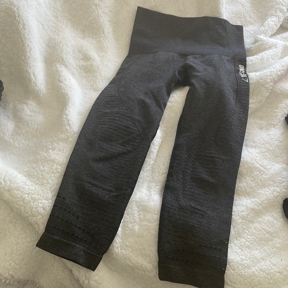 Crop grey gymshark leggings